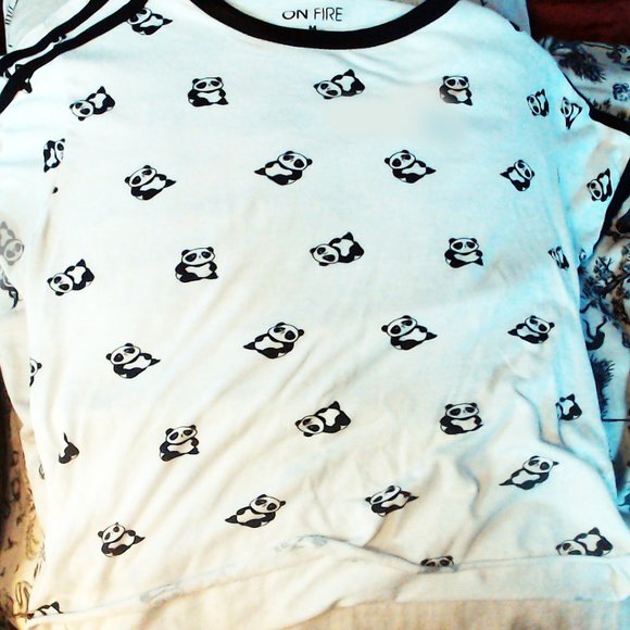 On Fire Panda Tee - Picture 2 of 2